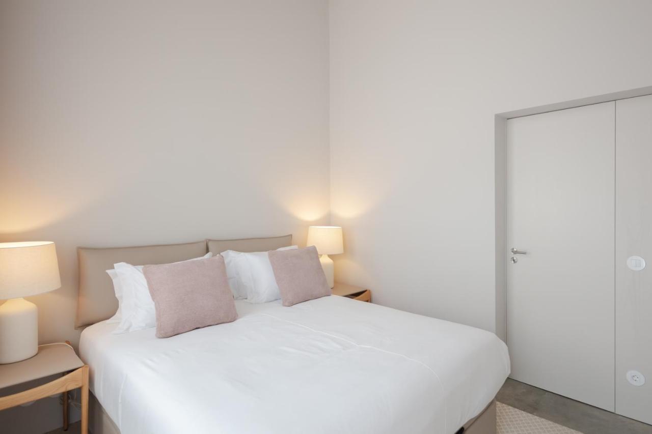 Apartment L'olivier 23 - 2 In A Recently Renovated Porto